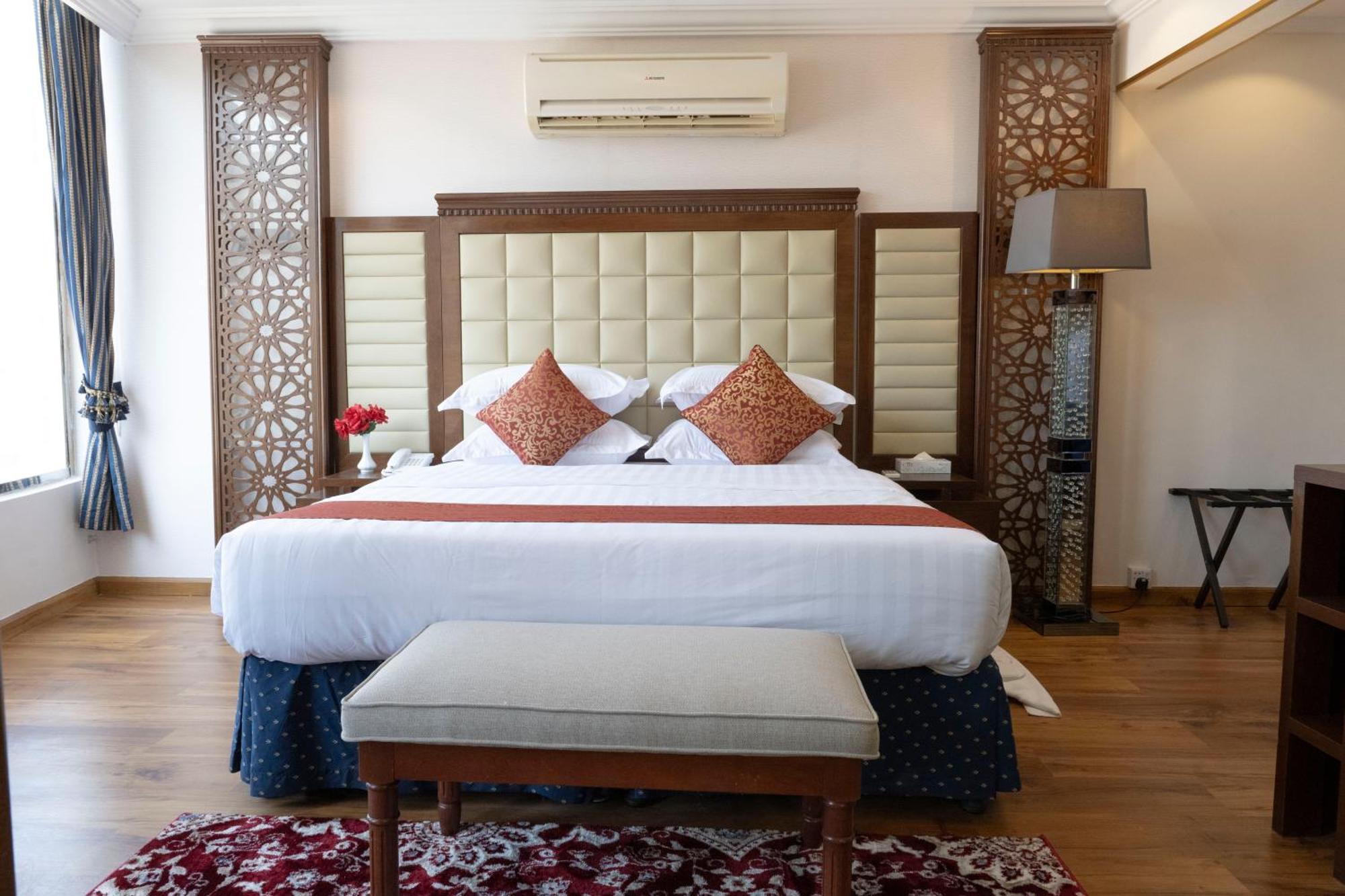 فندق المروج كريم Almorooj Kareem Hotel 吉达 外观 照片