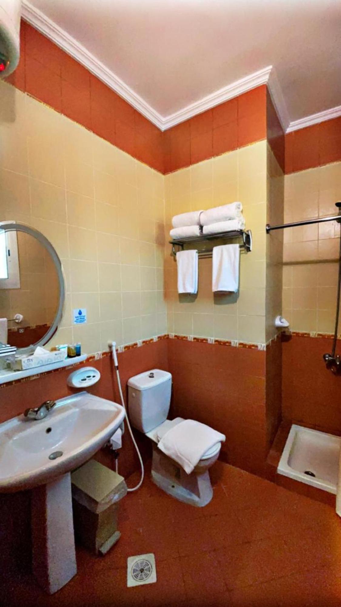 فندق المروج كريم Almorooj Kareem Hotel 吉达 外观 照片