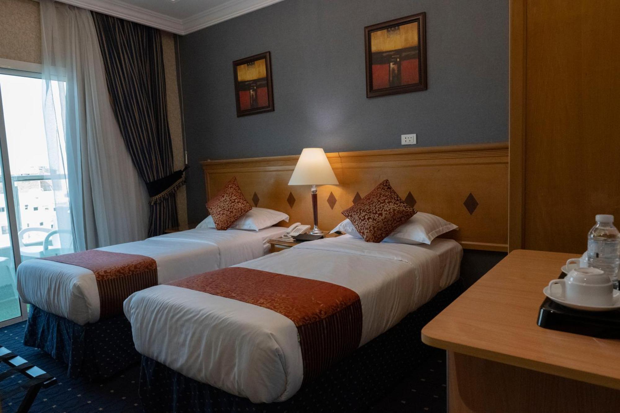 فندق المروج كريم Almorooj Kareem Hotel 吉达 外观 照片
