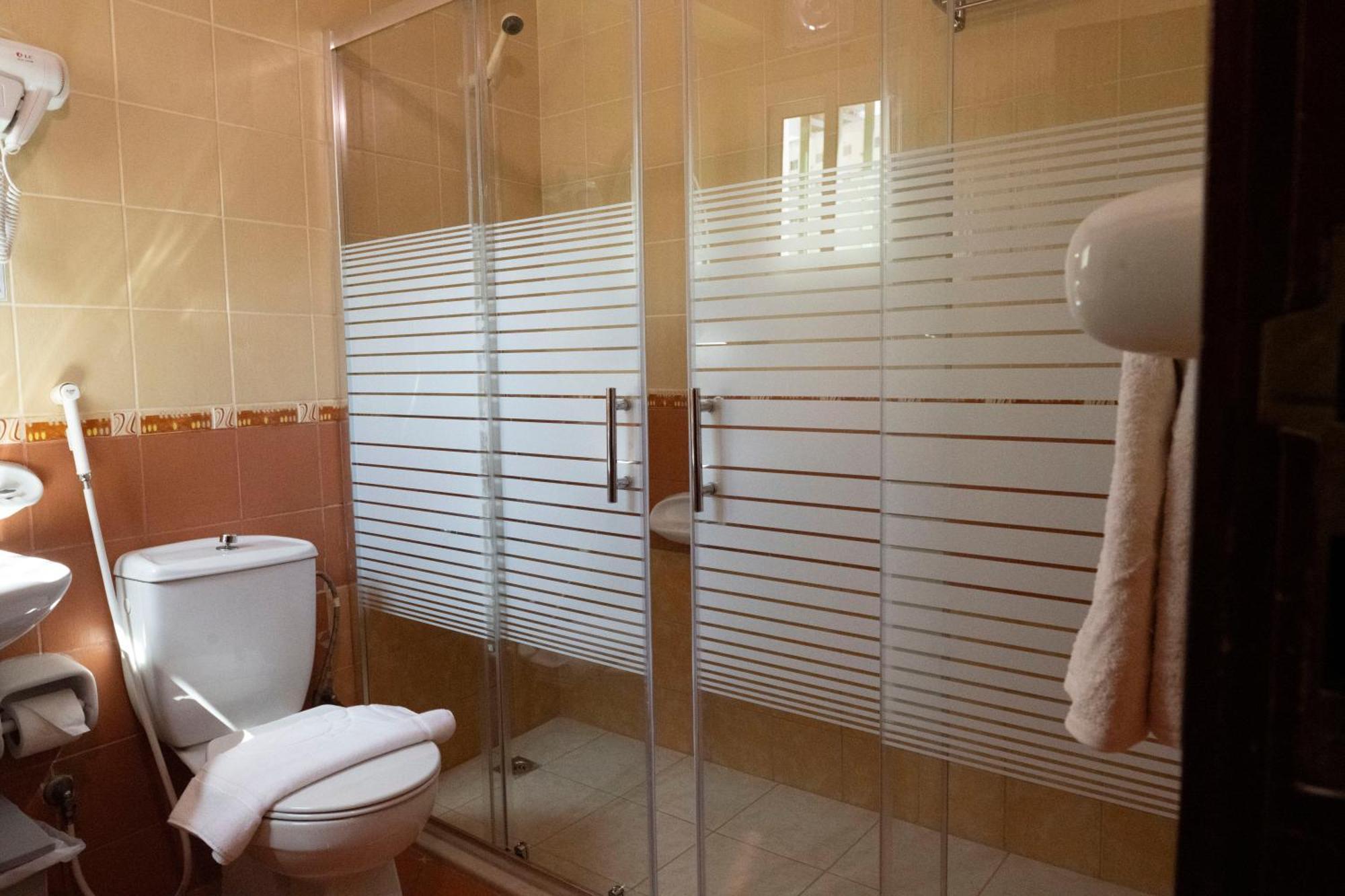 فندق المروج كريم Almorooj Kareem Hotel 吉达 外观 照片