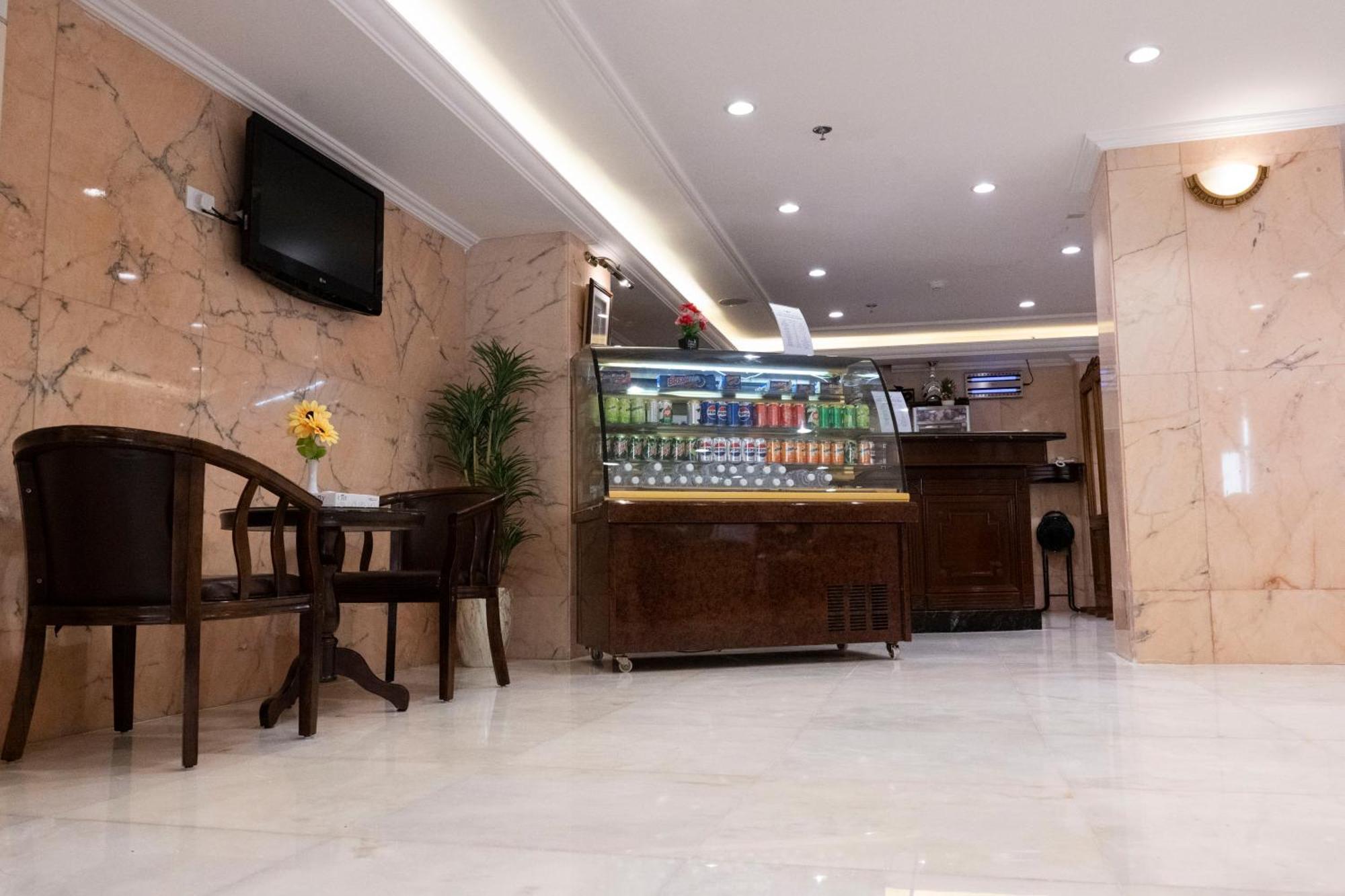 فندق المروج كريم Almorooj Kareem Hotel 吉达 外观 照片