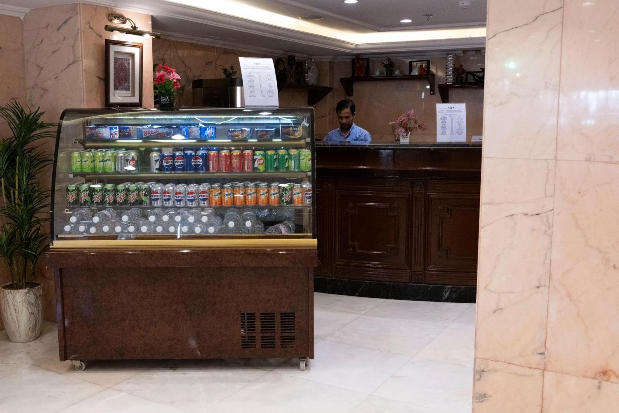 فندق المروج كريم Almorooj Kareem Hotel 吉达 外观 照片